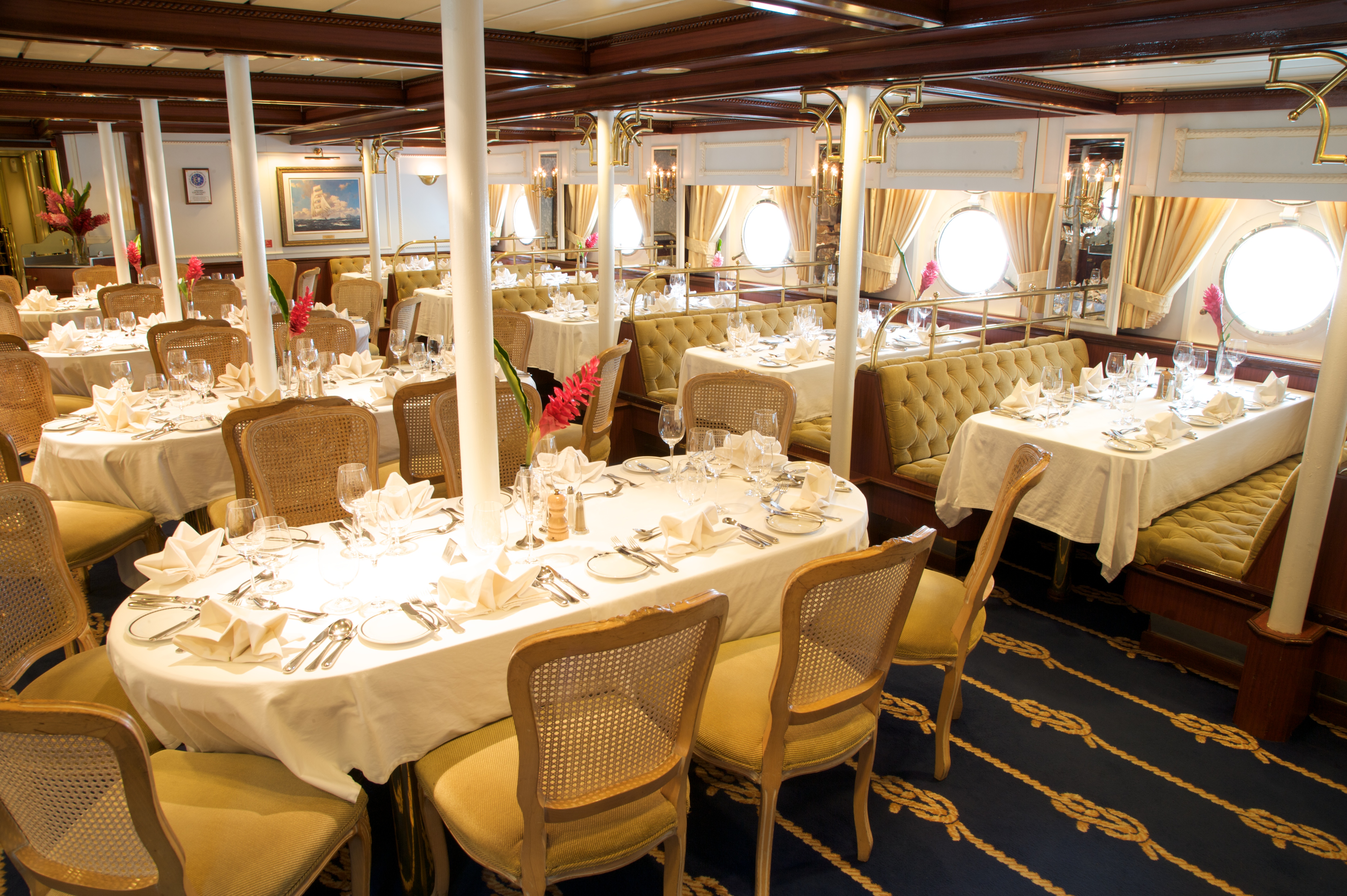 Star Clippers Star Clipper & Star Flyer Interior Dining 9.jpg